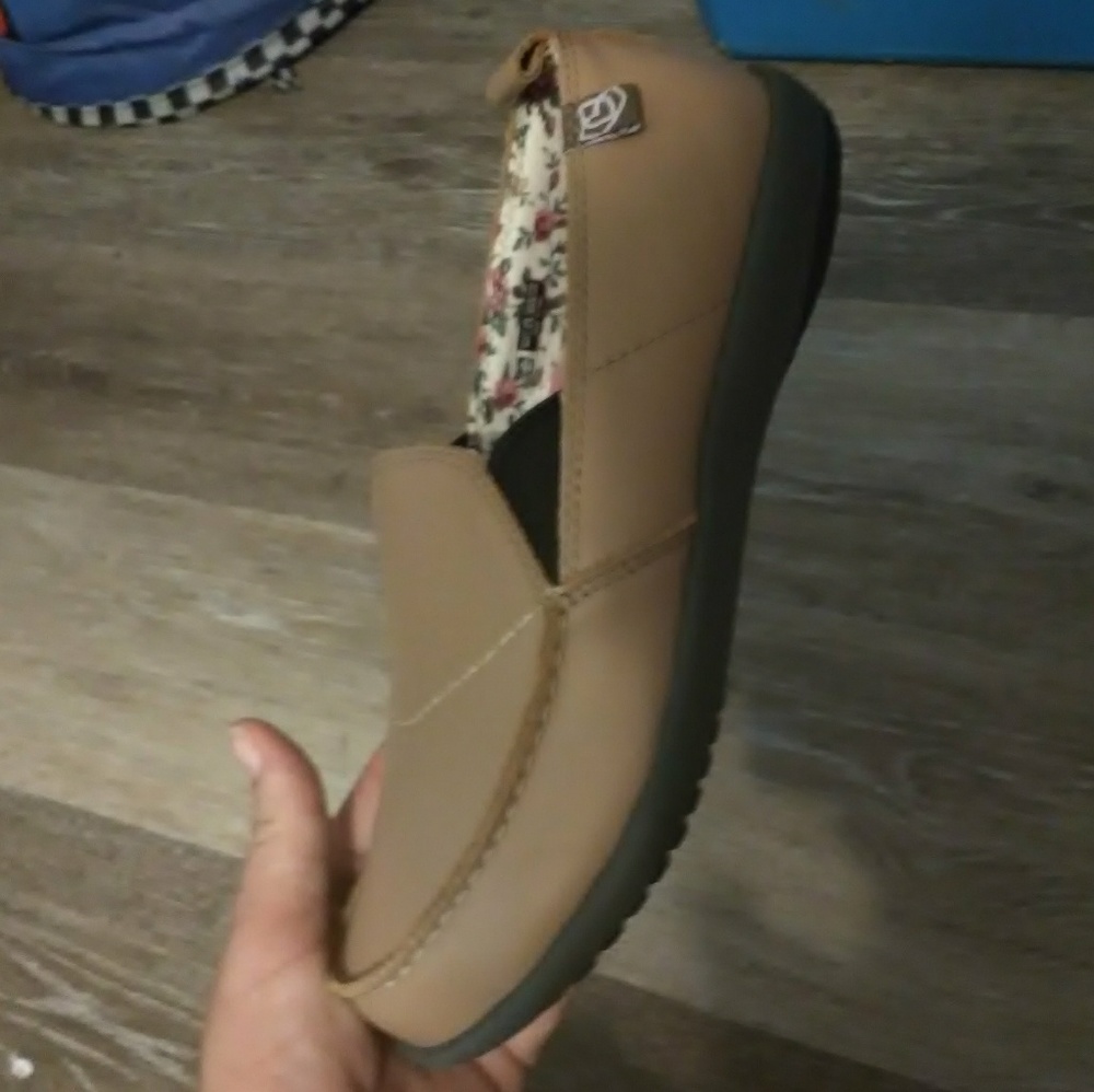 Spenco shoes
